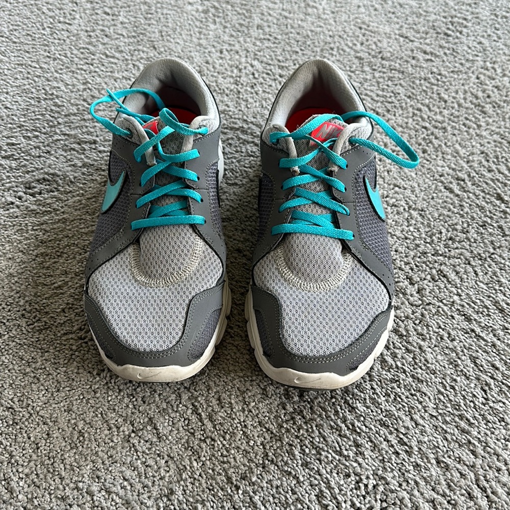 Nike flex experience RN 2